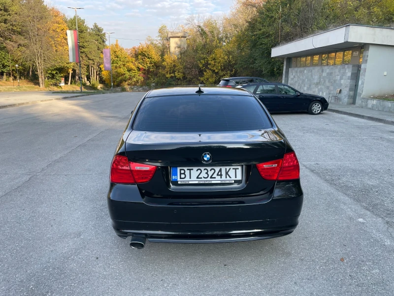 BMW 320, снимка 5 - Автомобили и джипове - 48397707