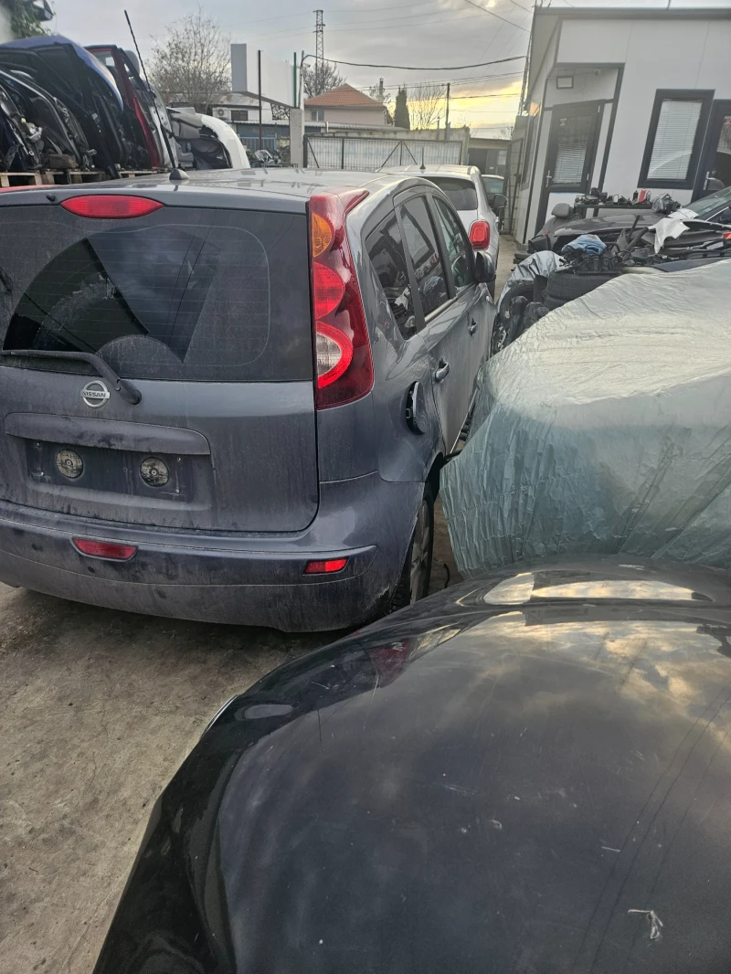 Nissan Note 1.4i , 1.6i, снимка 3 - Автомобили и джипове - 48054385