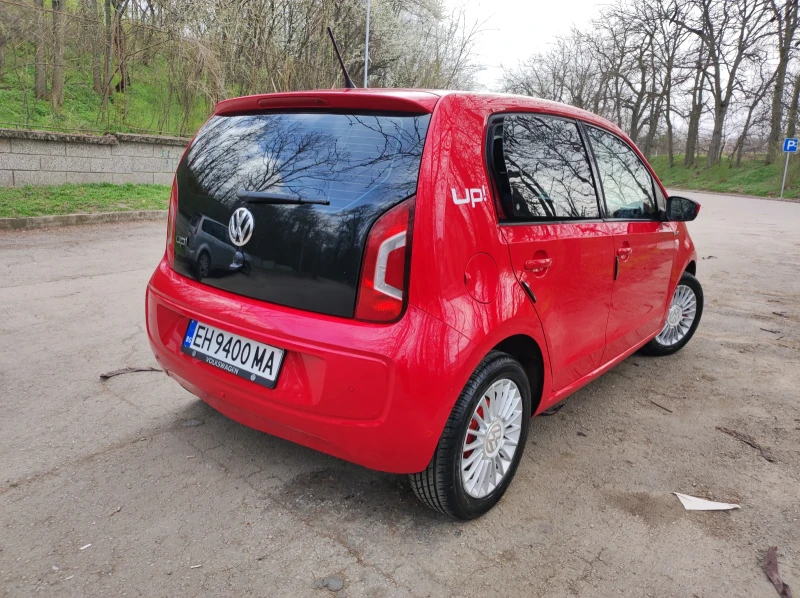 VW Up Автомат, снимка 16 - Автомобили и джипове - 49517466