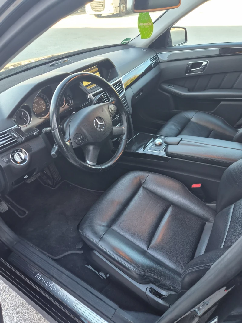 Mercedes-Benz E 350, снимка 7 - Автомобили и джипове - 52553499