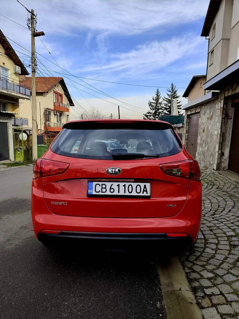 Kia Ceed 1.6 , снимка 6 - Автомобили и джипове - 52828236