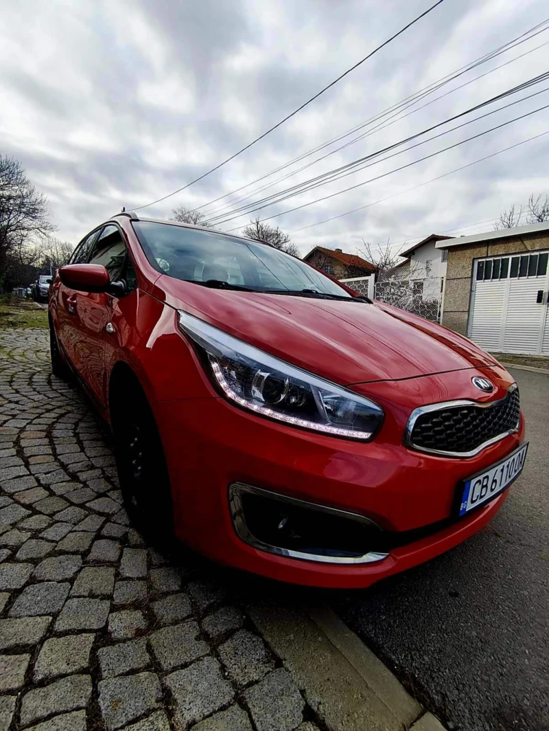 Kia Ceed 1.6 , снимка 8 - Автомобили и джипове - 52828236