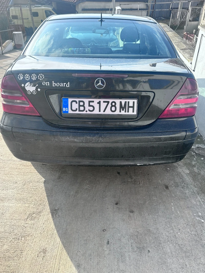 Mercedes-Benz C 220 4, снимка 6 - Автомобили и джипове - 53008443