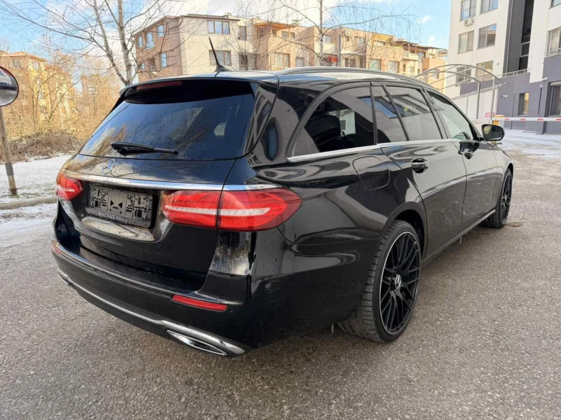 Mercedes-Benz E 200 CDI / КАМЕРА / ПОДГРЕВ, снимка 7 - Автомобили и джипове - 53107959