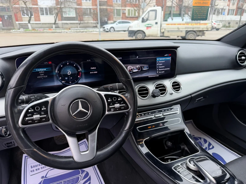 Mercedes-Benz E 200 9G-Tronic * УНИКАТ* , снимка 7 - Автомобили и джипове - 53211465