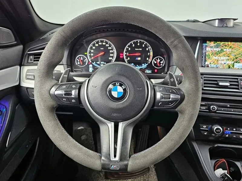BMW M5, снимка 13 - Автомобили и джипове - 55185949