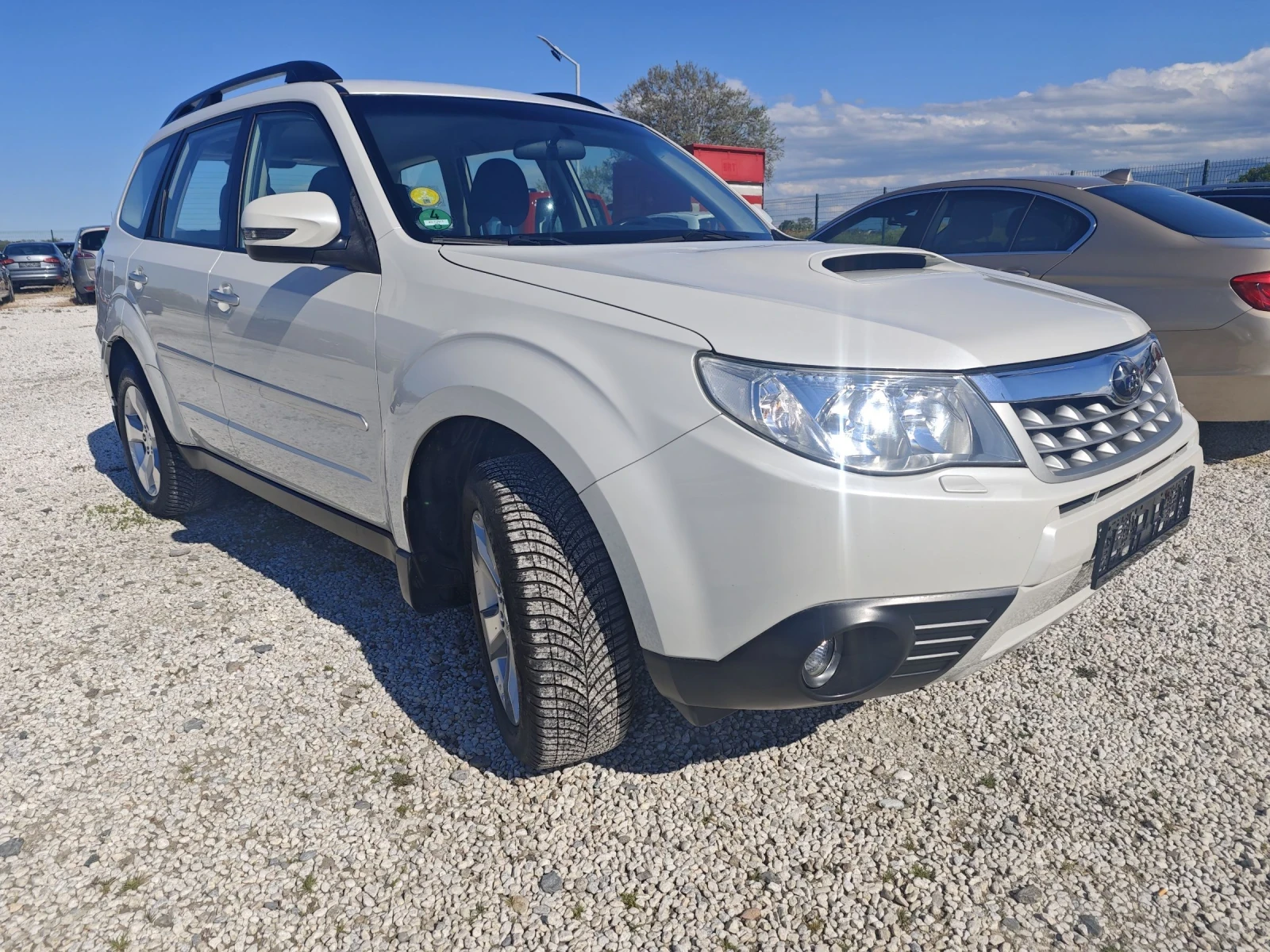 Subaru Forester XS Luxury4WD 2.0D - изображение 2