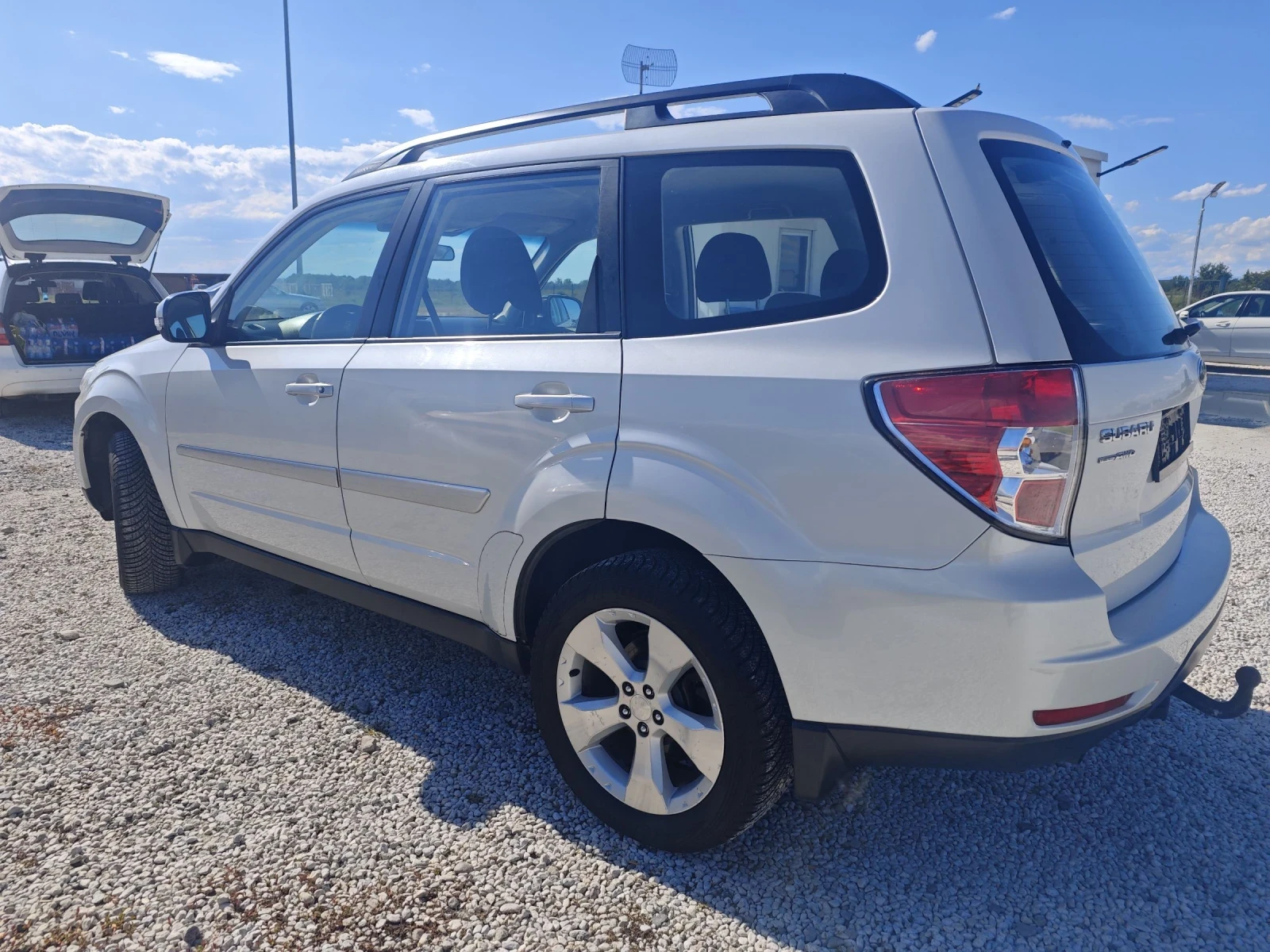 Subaru Forester XS Luxury4WD 2.0D - изображение 6