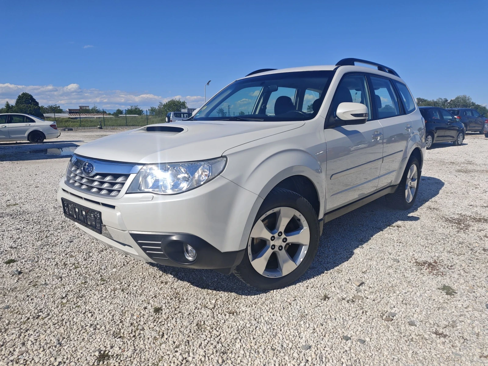Subaru Forester XS Luxury4WD 2.0D - изображение 3