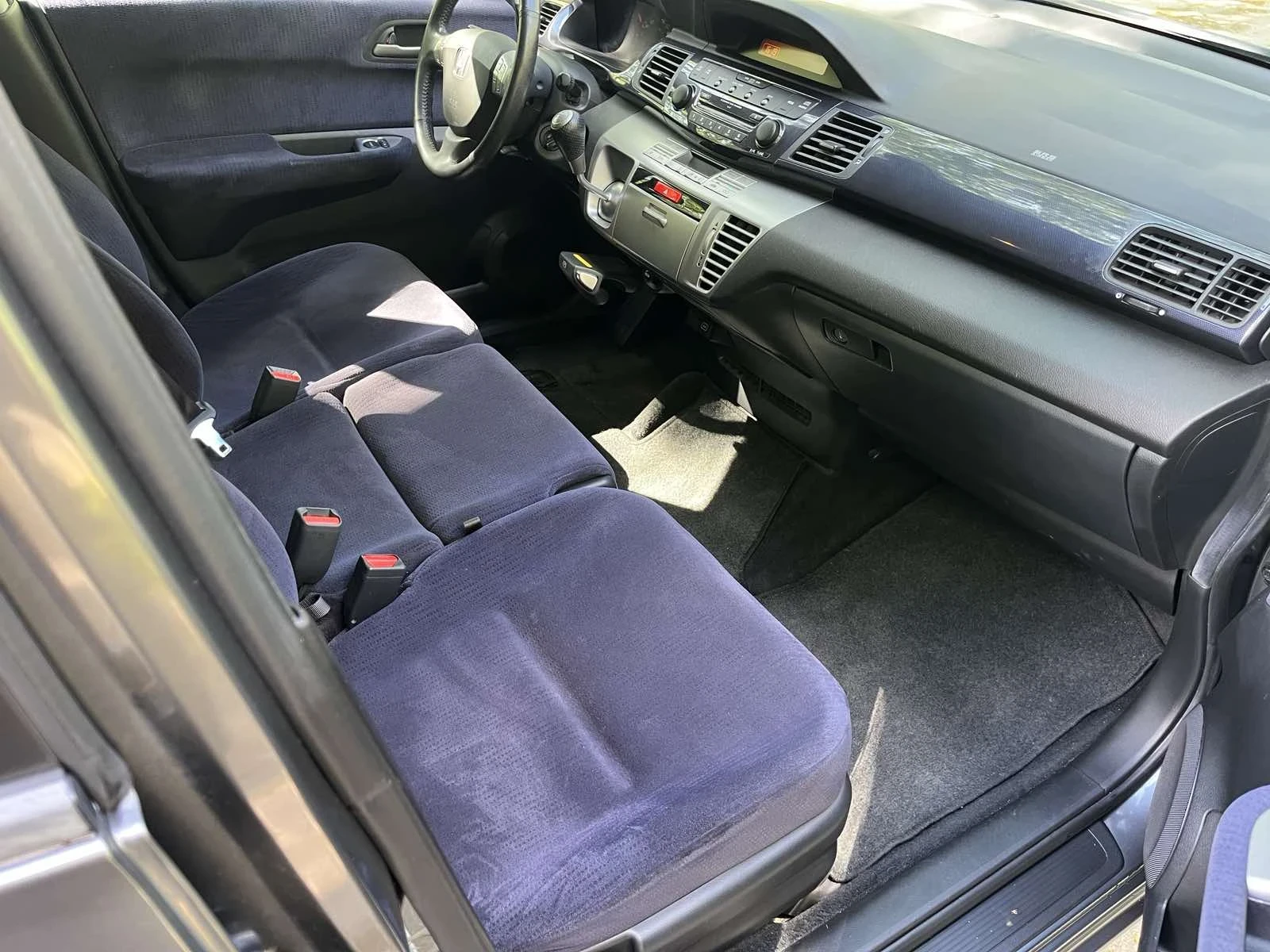 Honda Fr-v  - изображение 9
