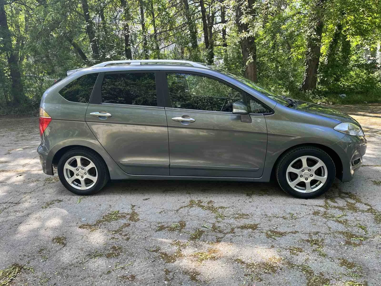 Honda Fr-v  - изображение 3