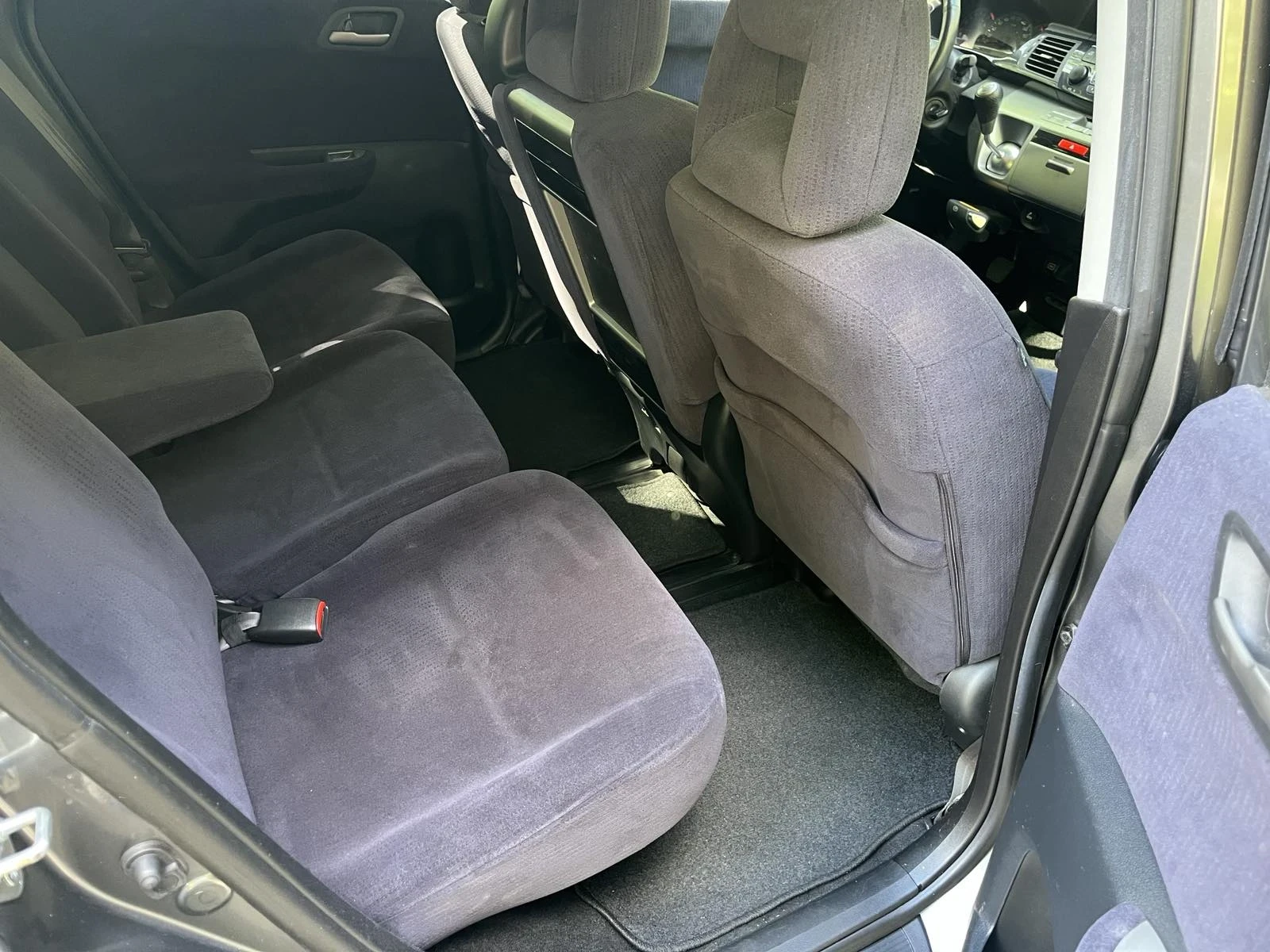 Honda Fr-v  - изображение 10