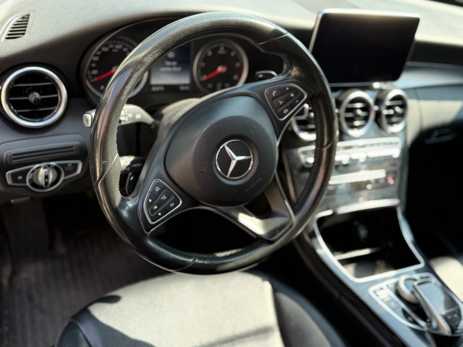 Mercedes-Benz 200  - изображение 4