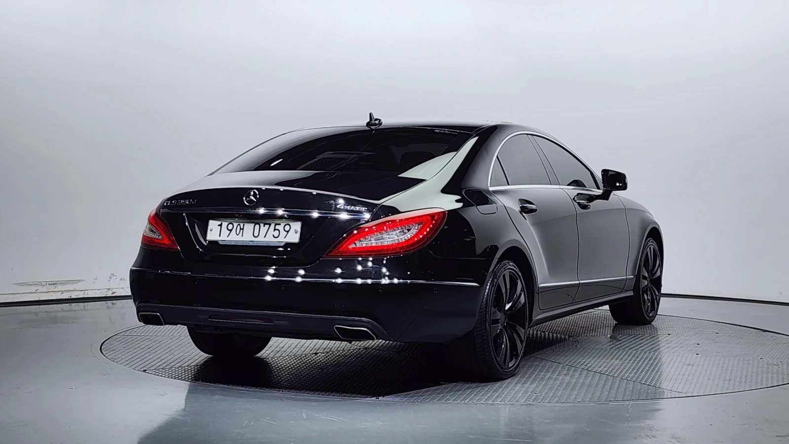 Mercedes-Benz CLS 350 FACELIFT / Сервизна история - изображение 2