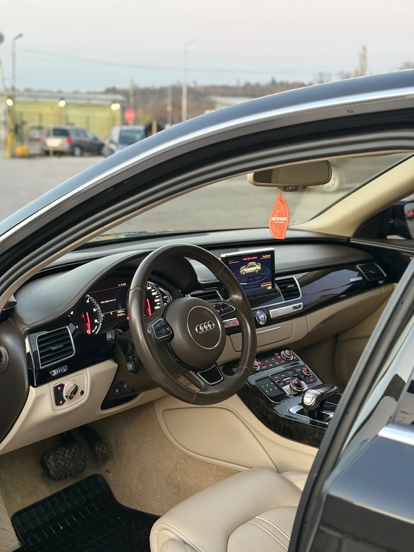 Audi A8 4.2TDI 385hp | Mobile.bg   11