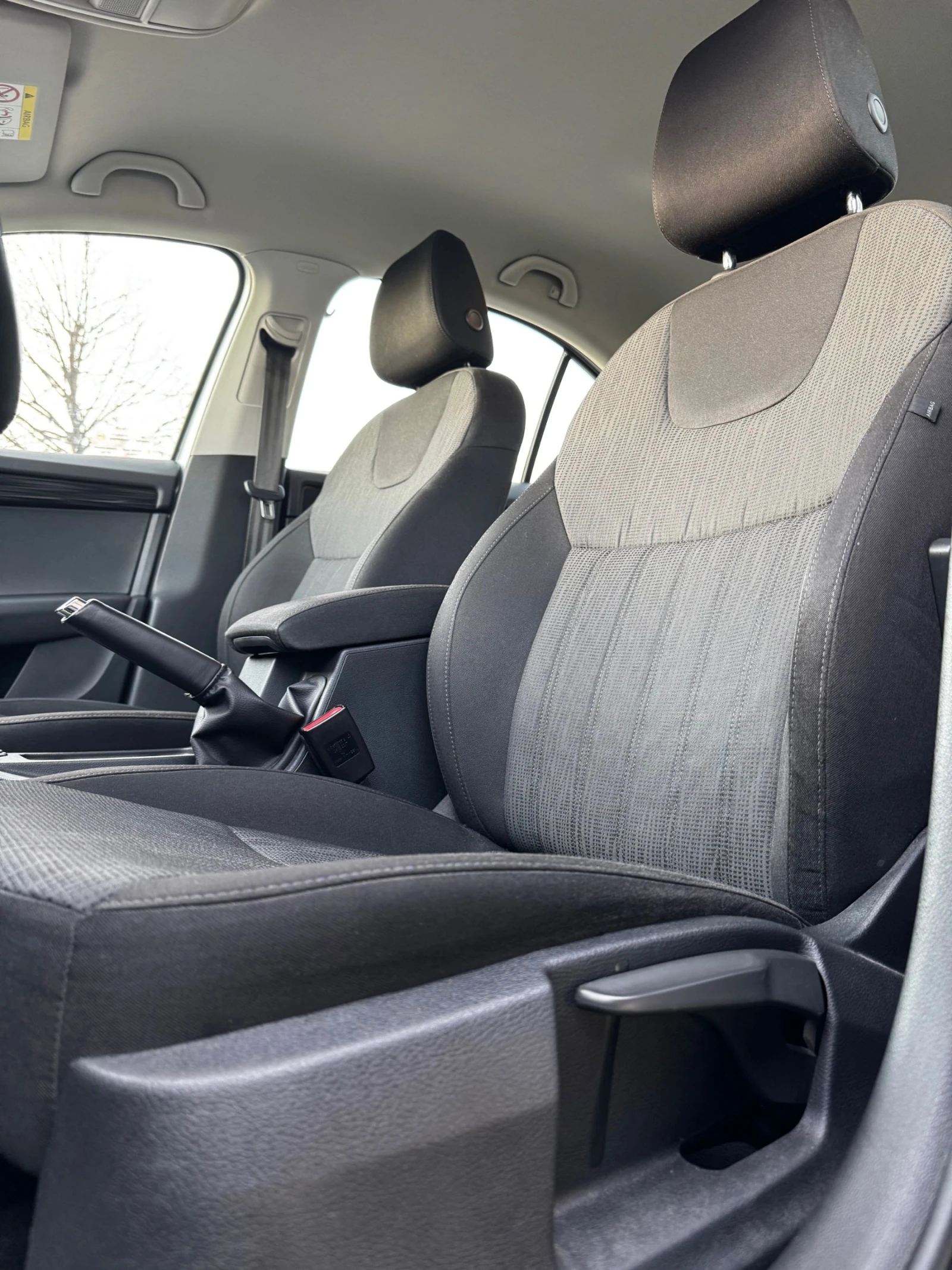 Skoda Octavia 1.6 MT - изображение 7