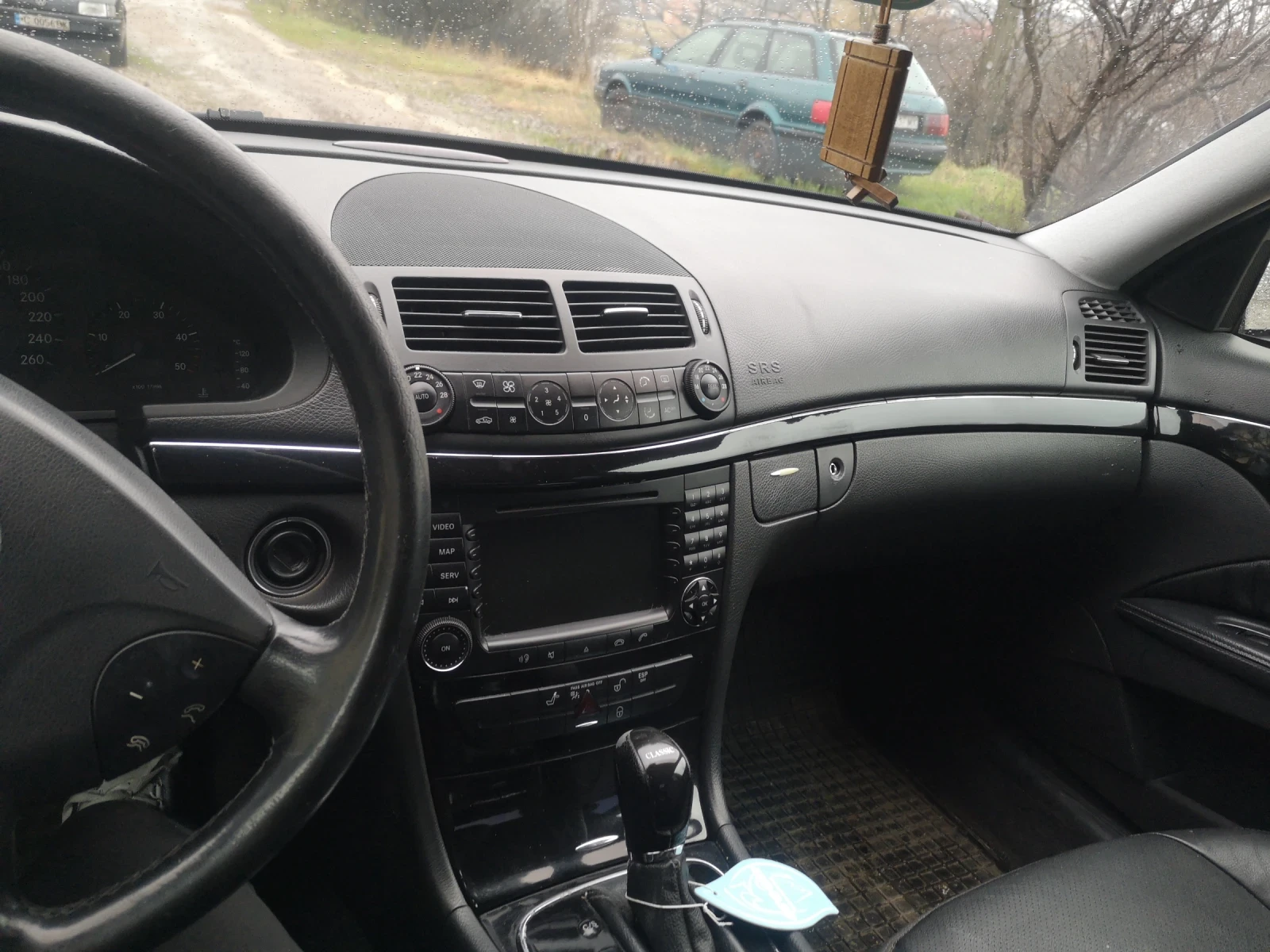 Mercedes-Benz E 270 | Mobile.bg � ����������� 13