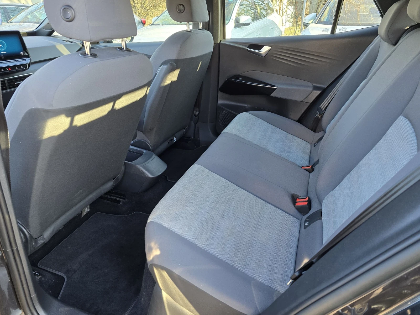 VW ID.3 PRO 150KW 62KWH ������������� �������� ������ | Mobile.bg � ����������� 12