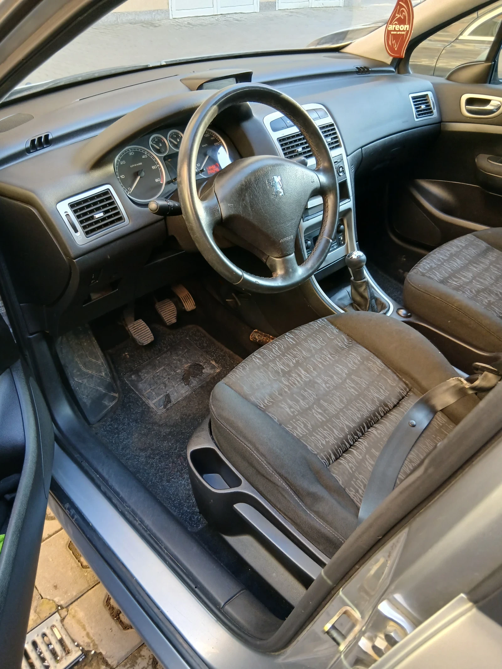 Peugeot 307 1.6, снимка 5 - Автомобили и джипове - 53774467