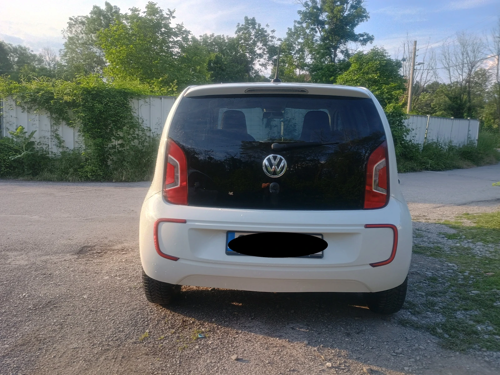 VW Up, снимка 6 - Автомобили и джипове - 54798913