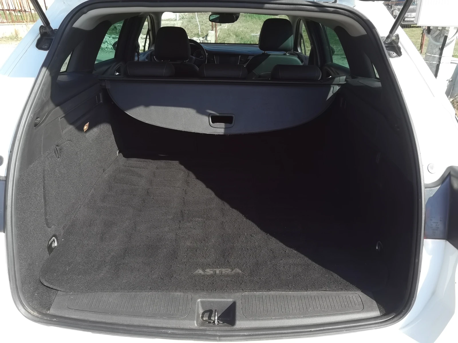 Opel Astra Хечбек, снимка 15 - Автомобили и джипове - 53854755