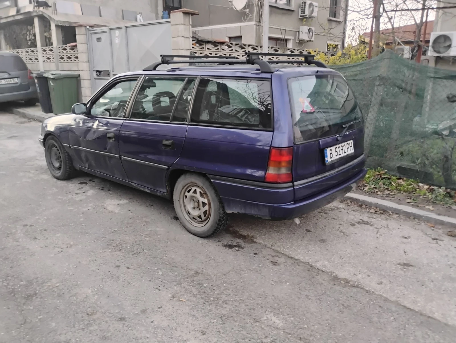 Opel Astra, снимка 3 - Автомобили и джипове - 53931933