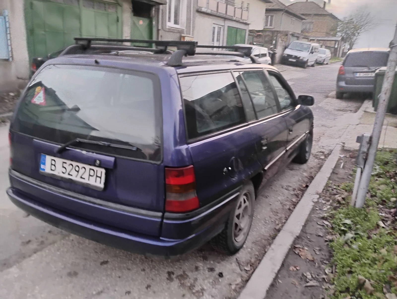 Opel Astra, снимка 4 - Автомобили и джипове - 53931933