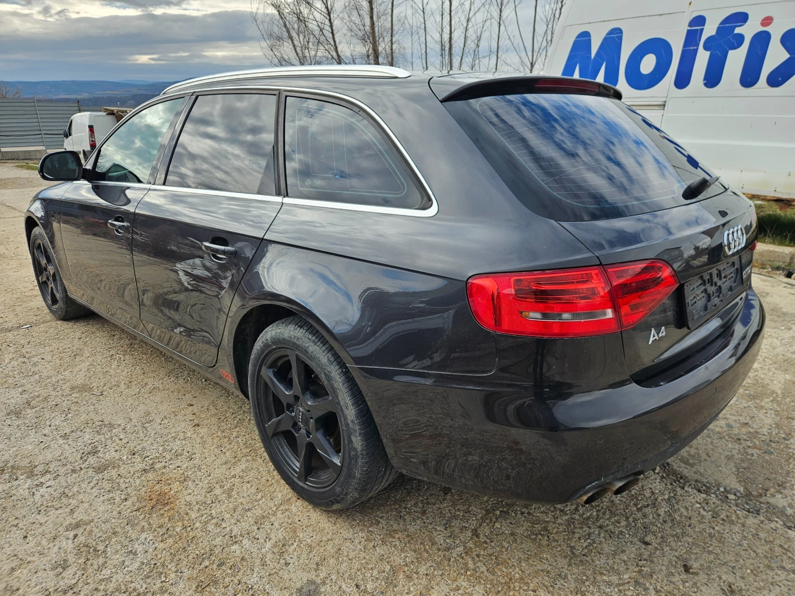 Audi A4 2.0дизел 143кс 2010год, снимка 5 - Автомобили и джипове - 54031938