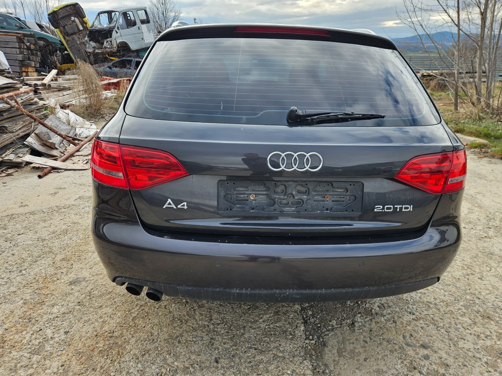 Audi A4 2.0дизел 143кс 2010год, снимка 6 - Автомобили и джипове - 54031938