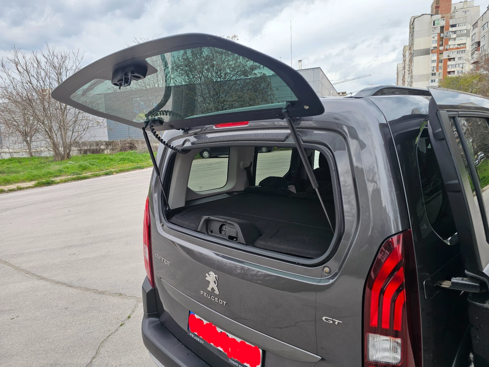 Peugeot Rifter GT-line , снимка 4 - Автомобили и джипове - 54137415