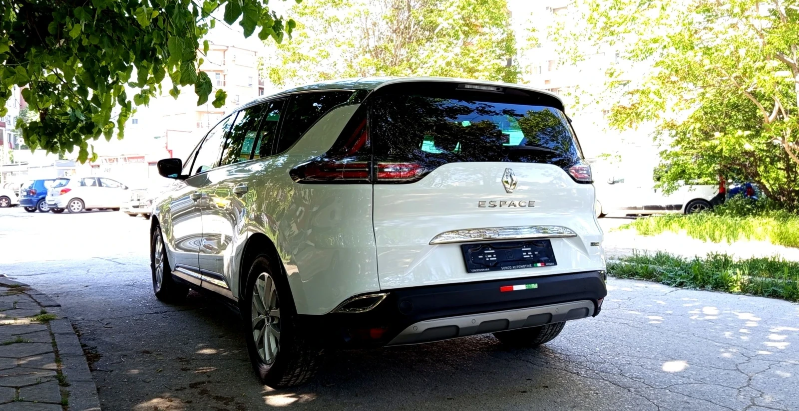 Renault Espace 1.6dCi French Masterpiese Нов внос Italia, 7местен, снимка 3 - Автомобили и джипове - 54566300