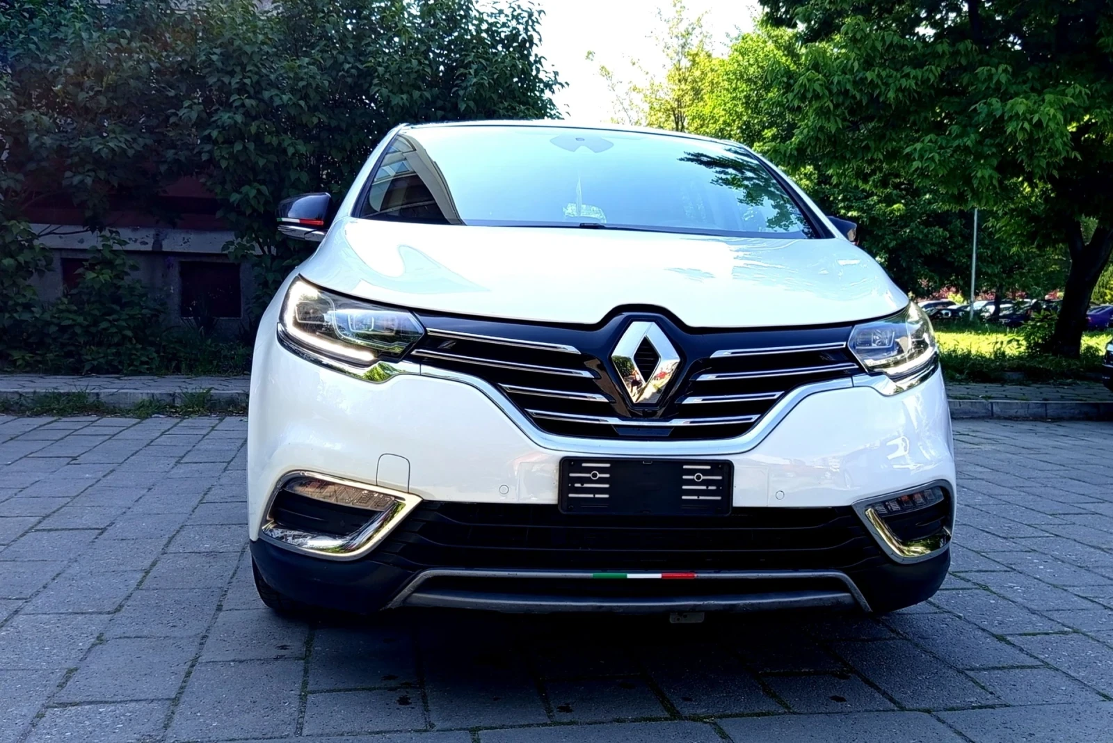 Renault Espace 1.6dCi French Masterpiese Нов внос Italia, 7местен, снимка 16 - Автомобили и джипове - 54566300