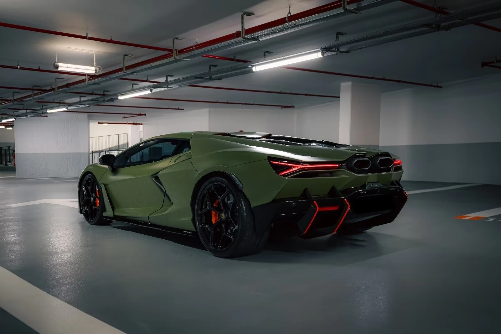 Lamborghini Revuelto 6.5 V12 HPEV / Verde Turbine, снимка 4 - Автомобили и джипове - 54737724