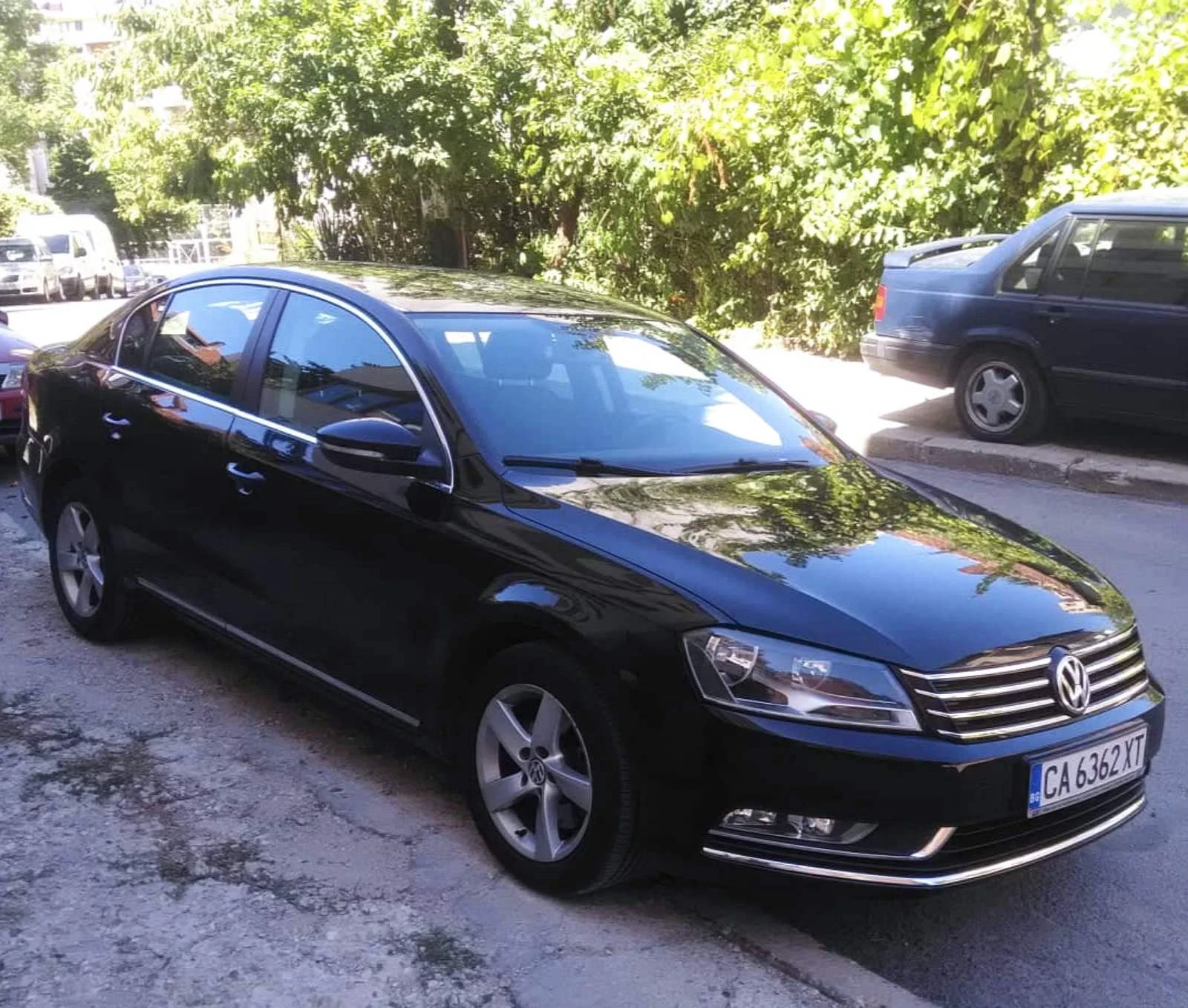 VW Passat 2.0TDI bluemotion , снимка 11 - Автомобили и джипове - 54782002