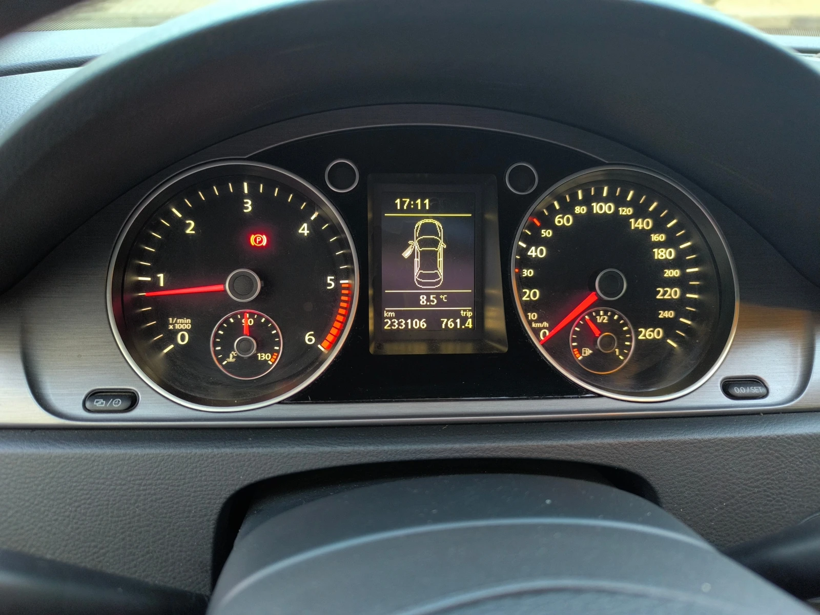 VW Passat 2.0TDI bluemotion , снимка 7 - Автомобили и джипове - 54782002