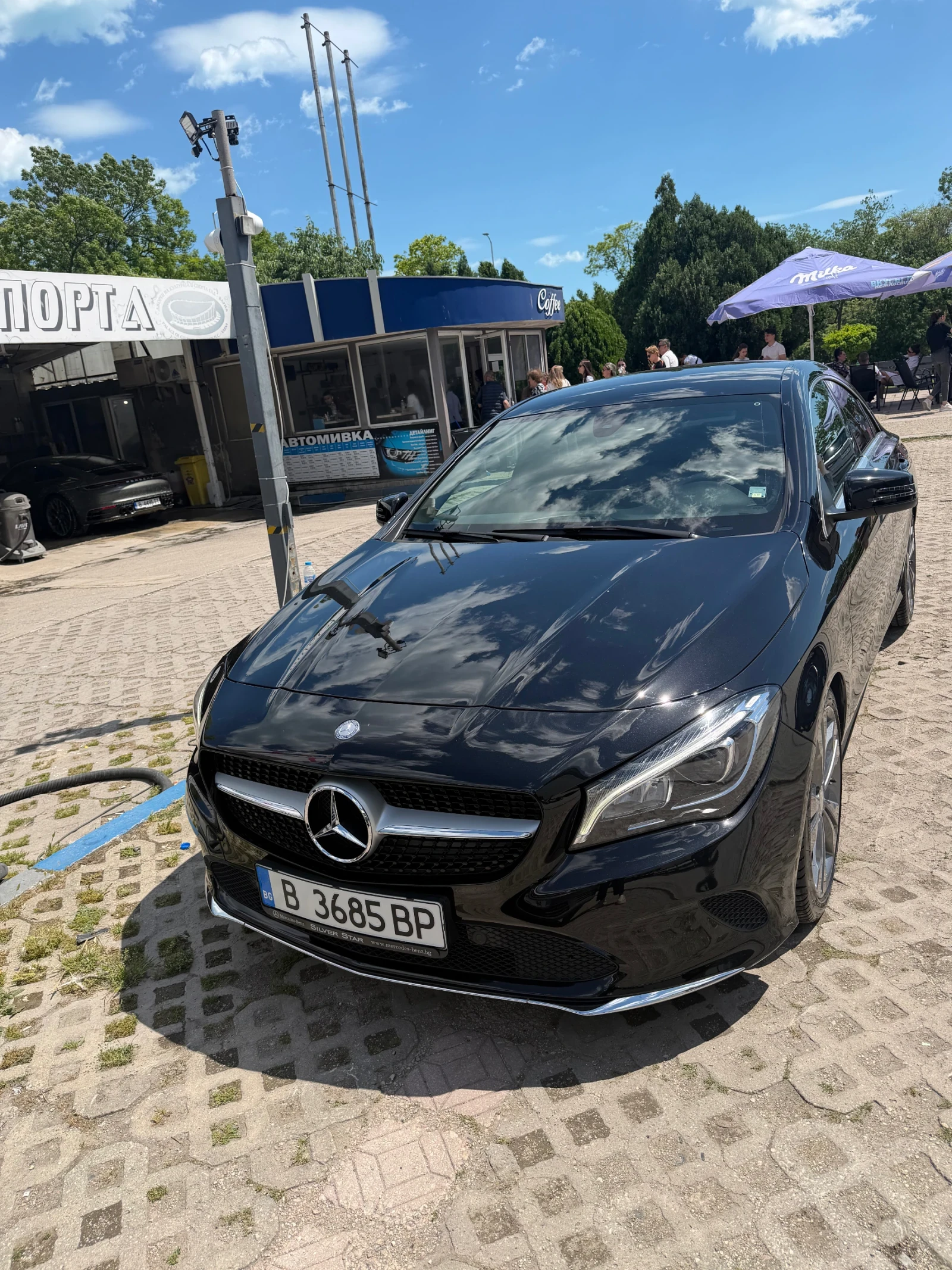 Mercedes-Benz CLA 180, снимка 2 - Автомобили и джипове - 54814304