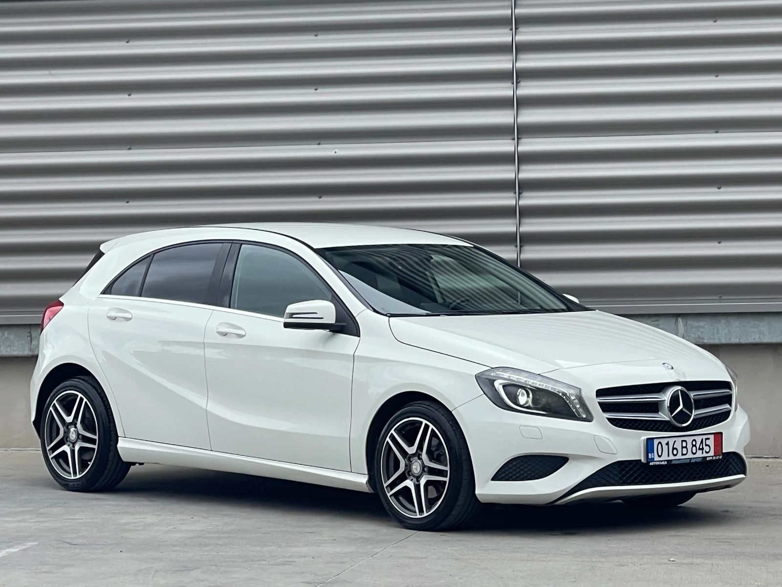 Mercedes-Benz A 200 CDI 136 К.С. АВТОМАТИК 2012 Г. 2 КЛЮЧА ОБСЛУЖЕН