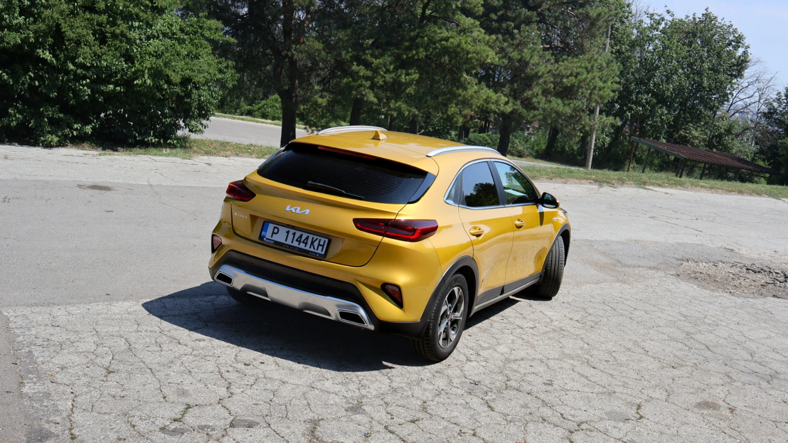 Kia XCeed 1, 5 Turbo, снимка 3 - Автомобили и джипове - 55145291