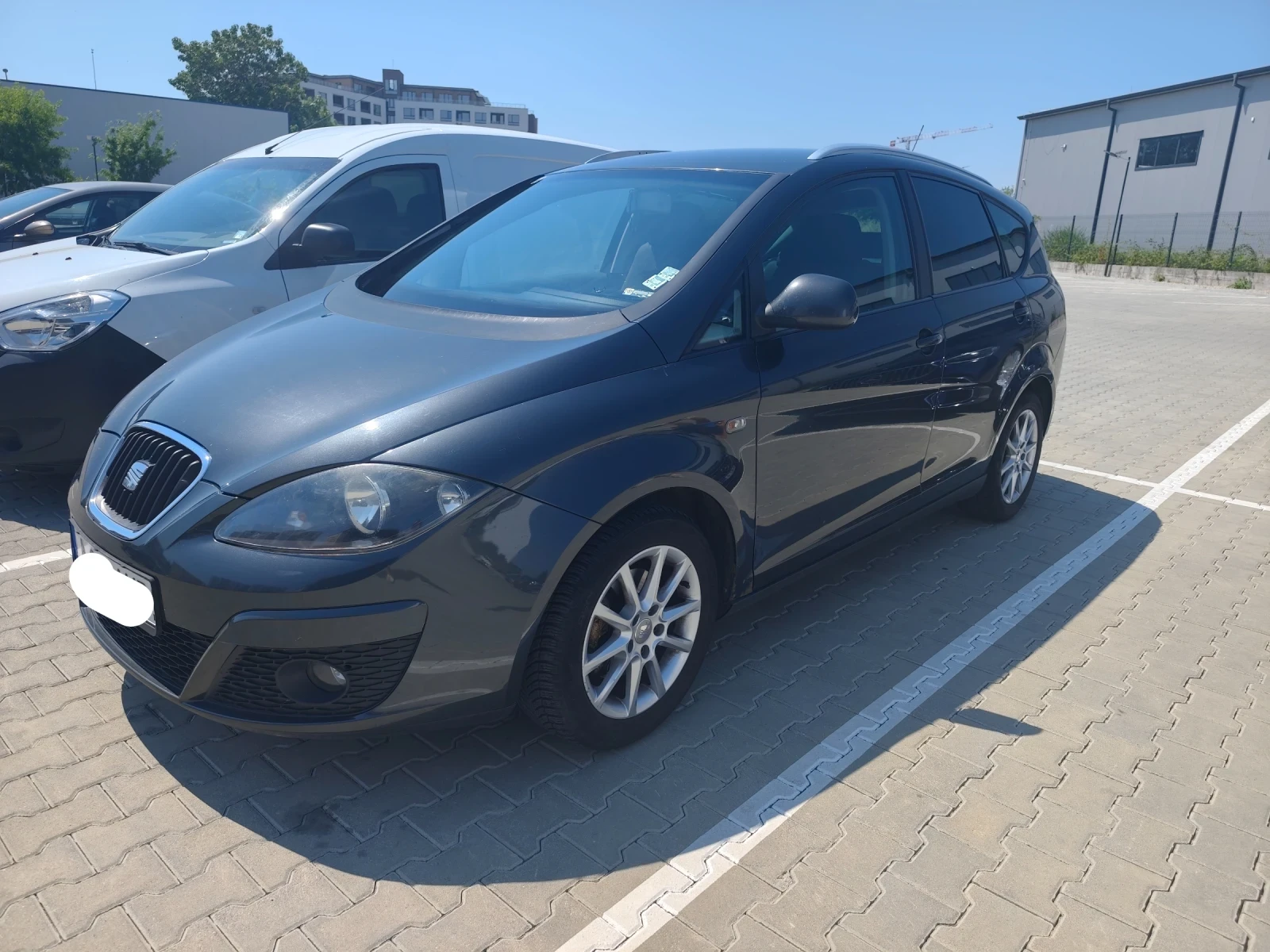 Seat Altea XL 1.9 TDI, снимка 3 - Автомобили и джипове - 55159028