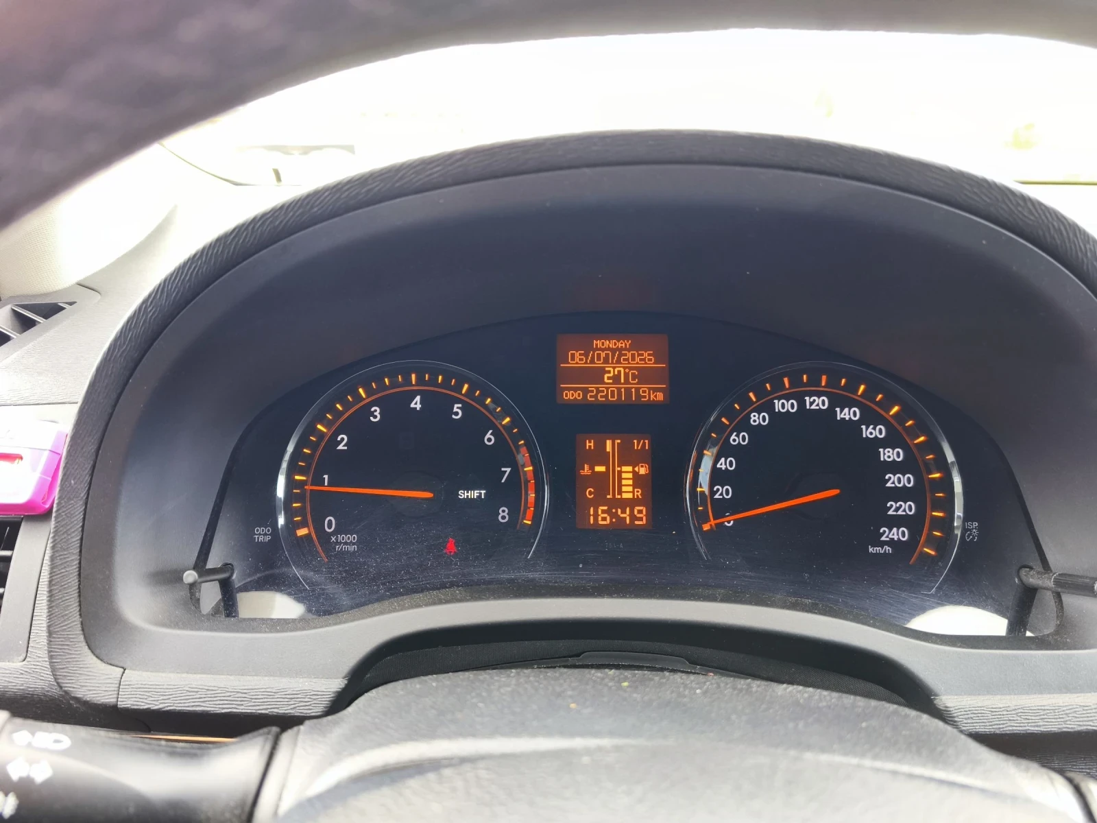 Toyota Avensis, снимка 12 - Автомобили и джипове - 55180400