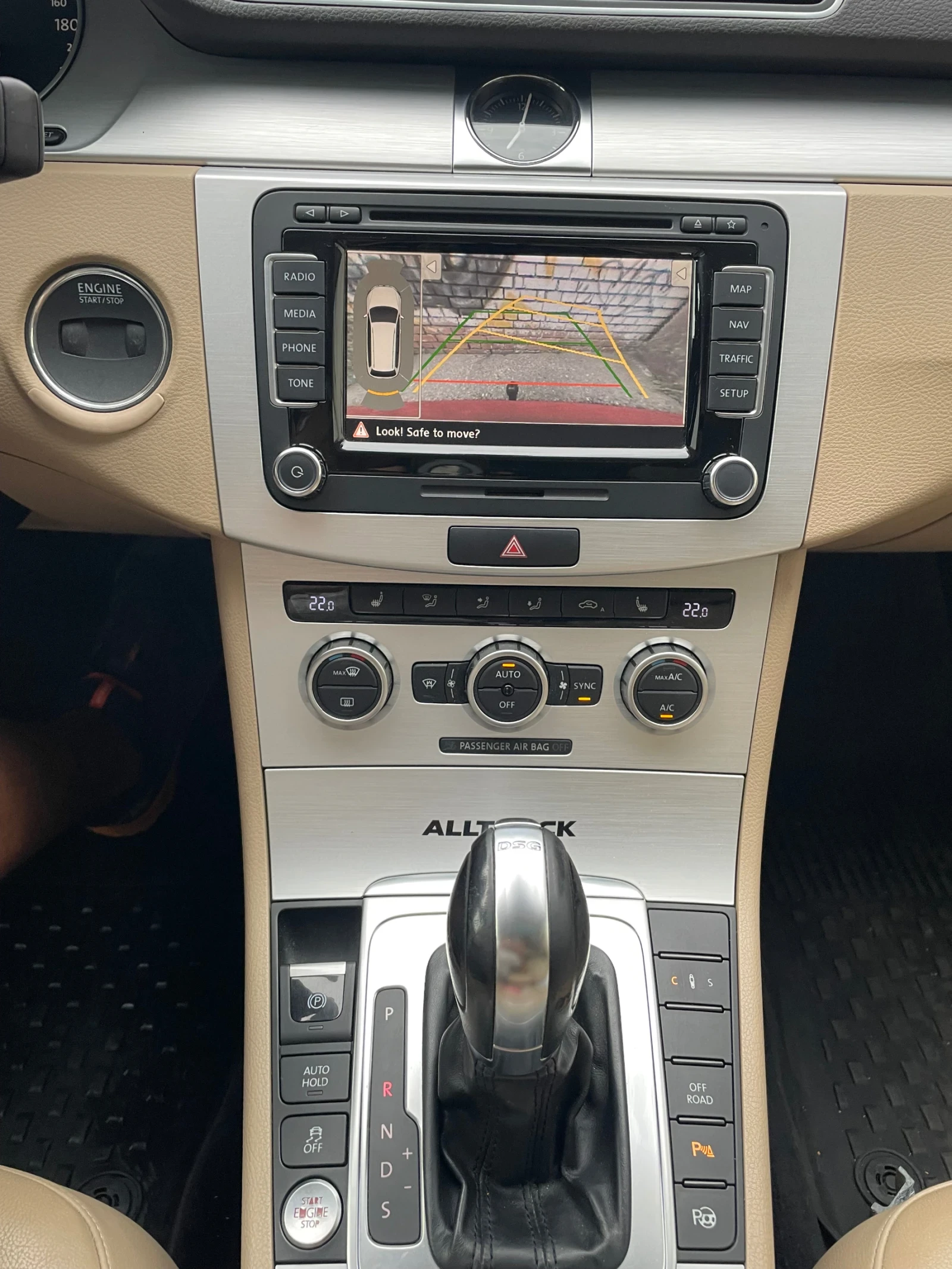 VW Passat, снимка 8 - Автомобили и джипове - 55211870