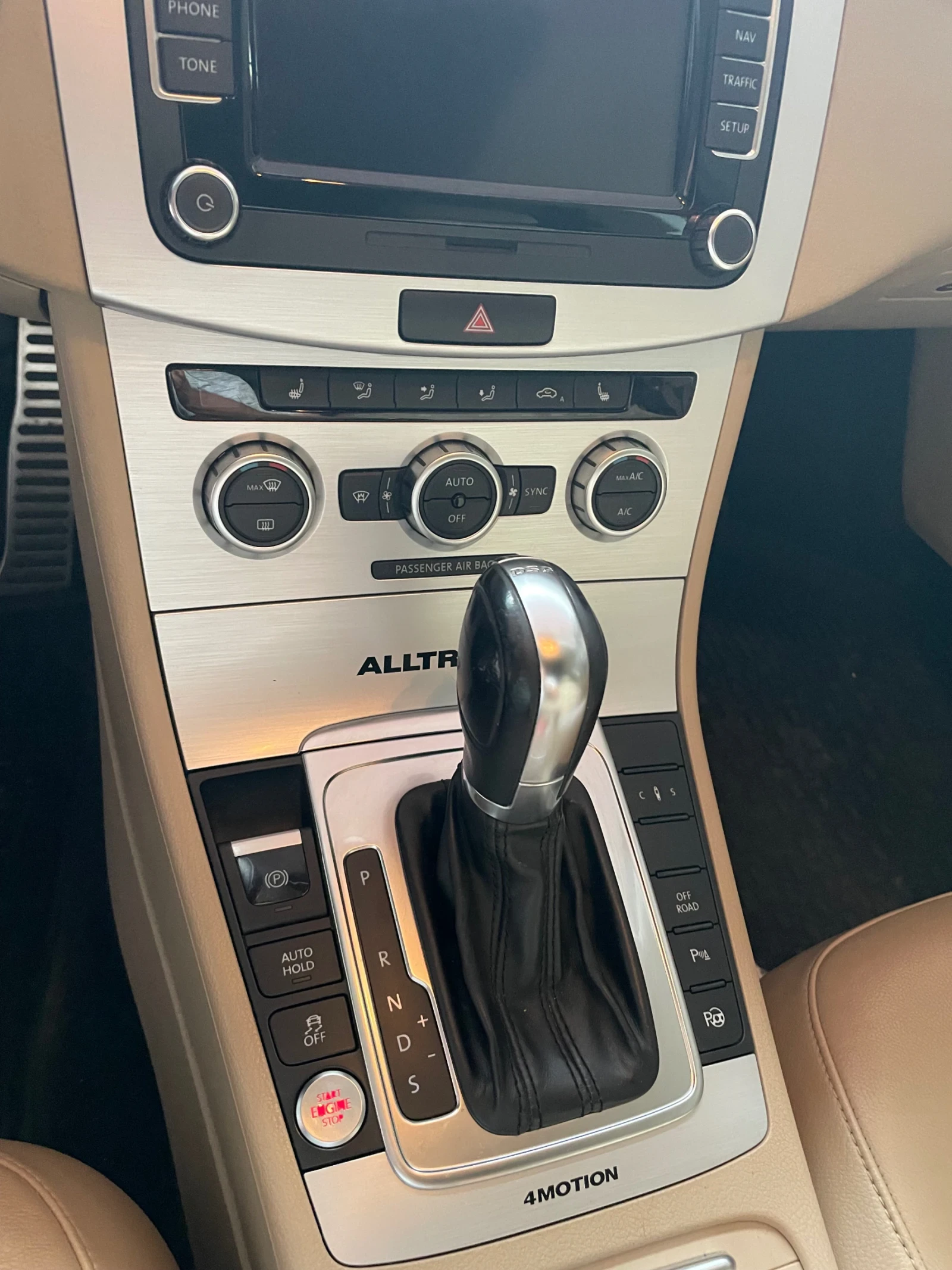 VW Passat, снимка 10 - Автомобили и джипове - 55211870