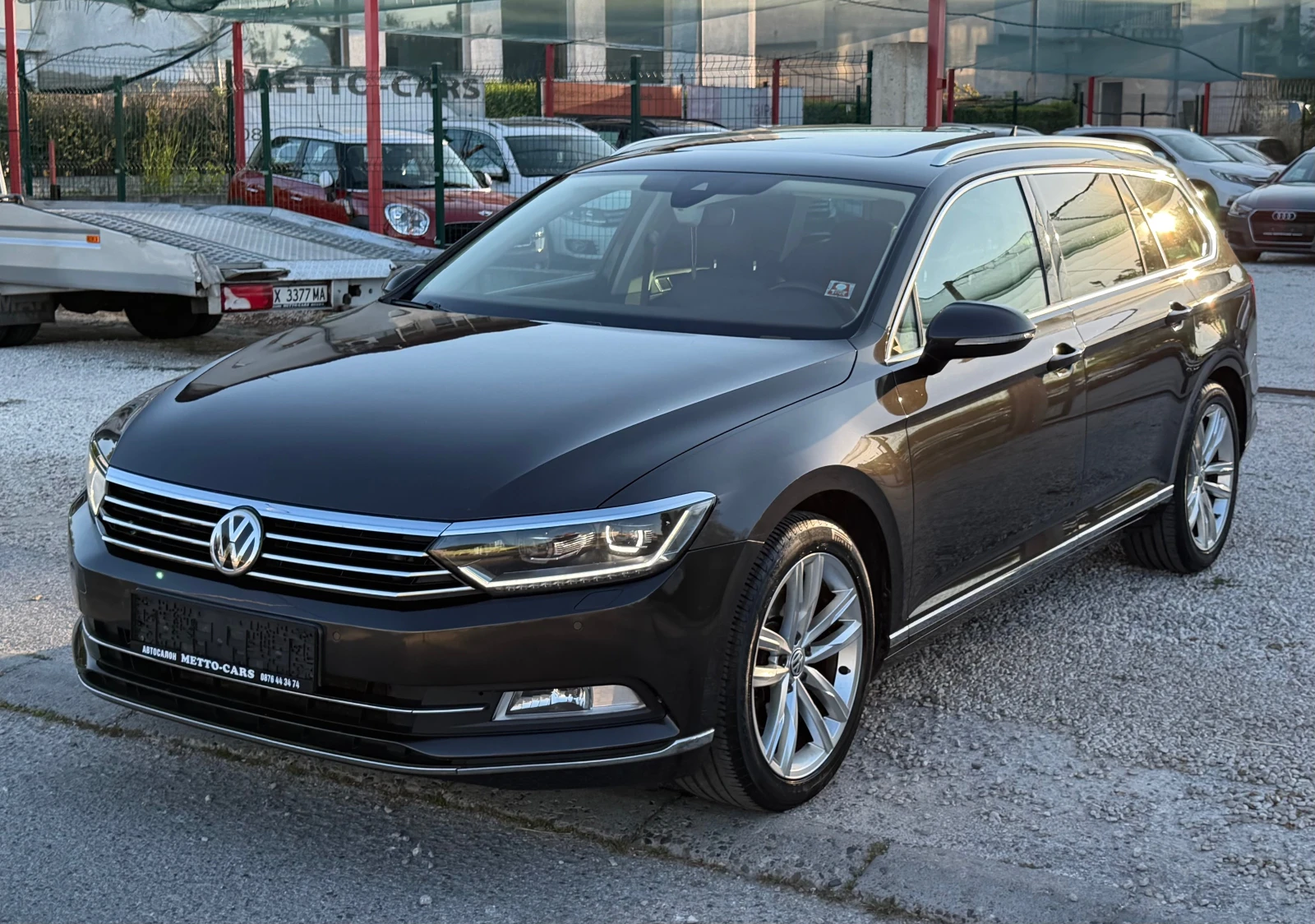 VW Passat 2.0TDI* FULLMAX, снимка 15 - Автомобили и джипове - 55397276
