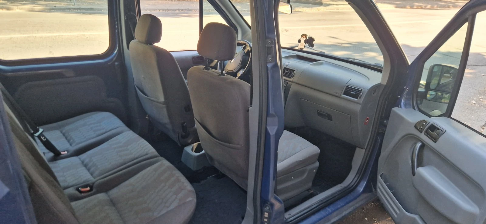 Ford Tourneo Connect, снимка 7 - Автомобили и джипове - 55583813
