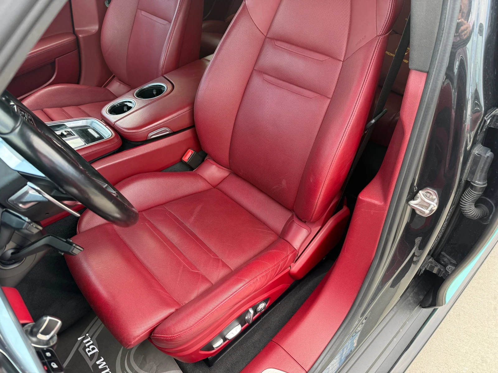 Porsche Panamera 2018г* 530к.с* GTS* 127.000КМ* Сервизна История* , снимка 7 - Автомобили и джипове - 55607972