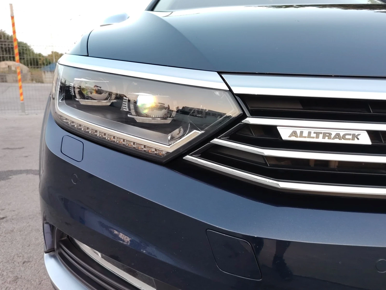 VW Passat 2.0TDI 4MOTION ALLTRACK, снимка 6 - Автомобили и джипове - 55711475
