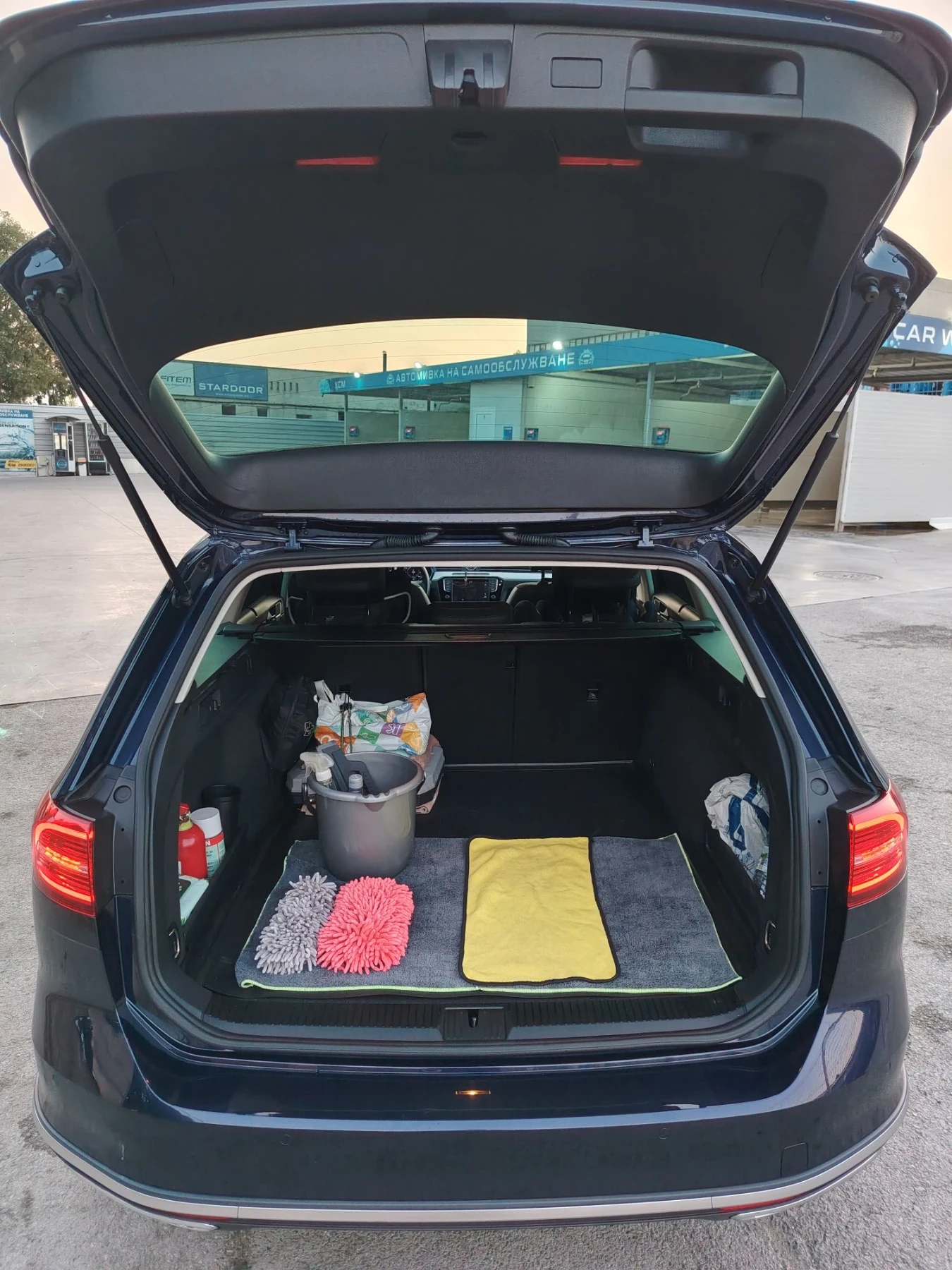 VW Passat 2.0TDI 4MOTION ALLTRACK, снимка 15 - Автомобили и джипове - 55711475