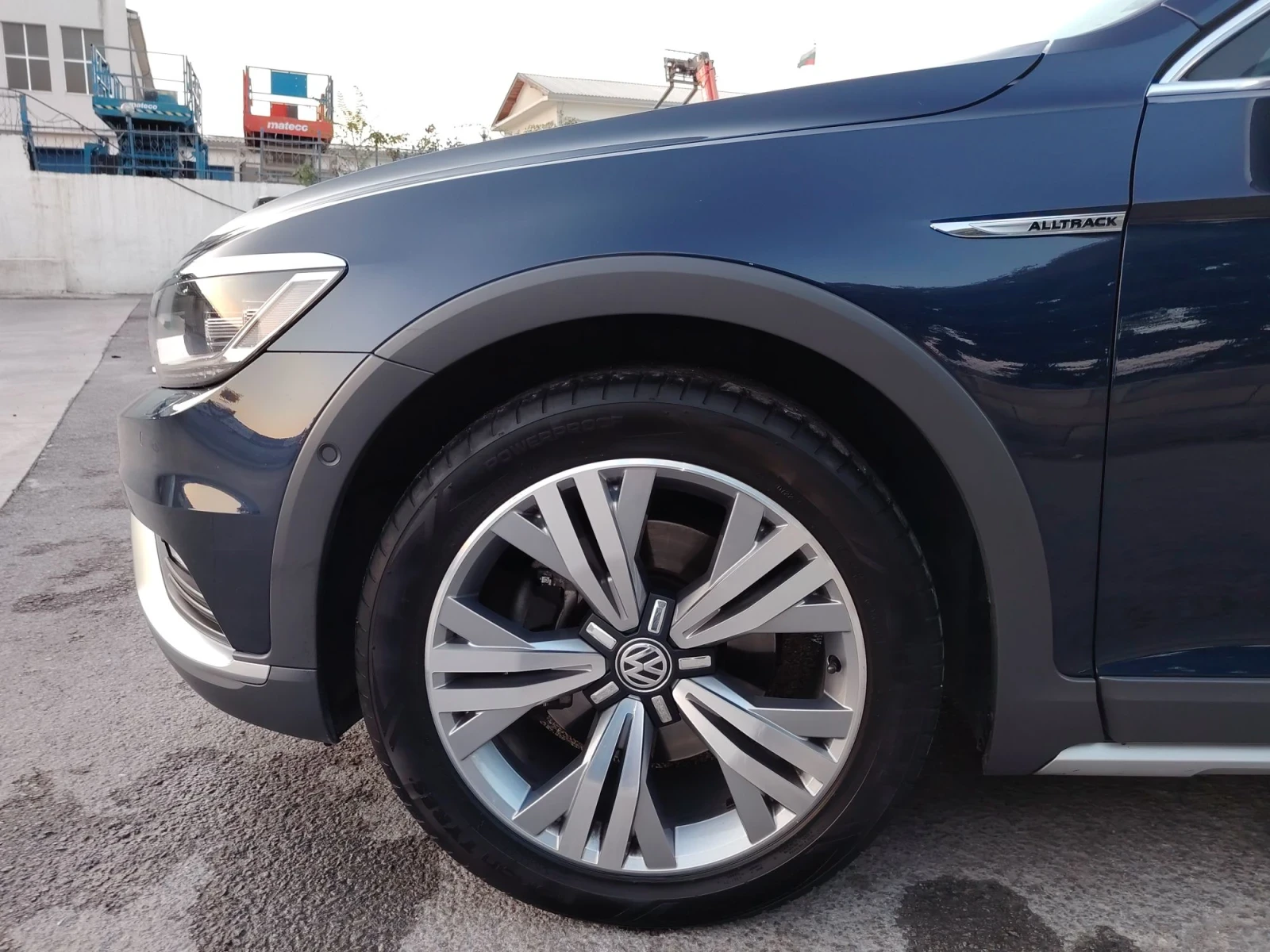 VW Passat 2.0TDI 4MOTION ALLTRACK, снимка 7 - Автомобили и джипове - 55711475