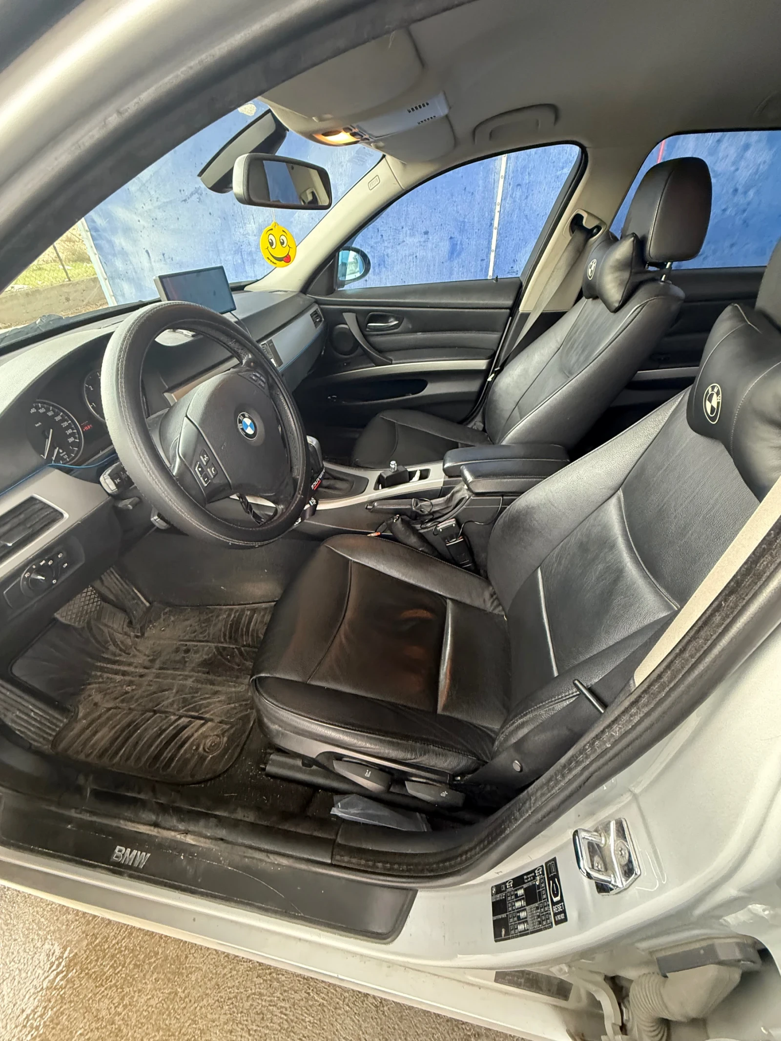 BMW 320, снимка 8 - Автомобили и джипове - 55773902