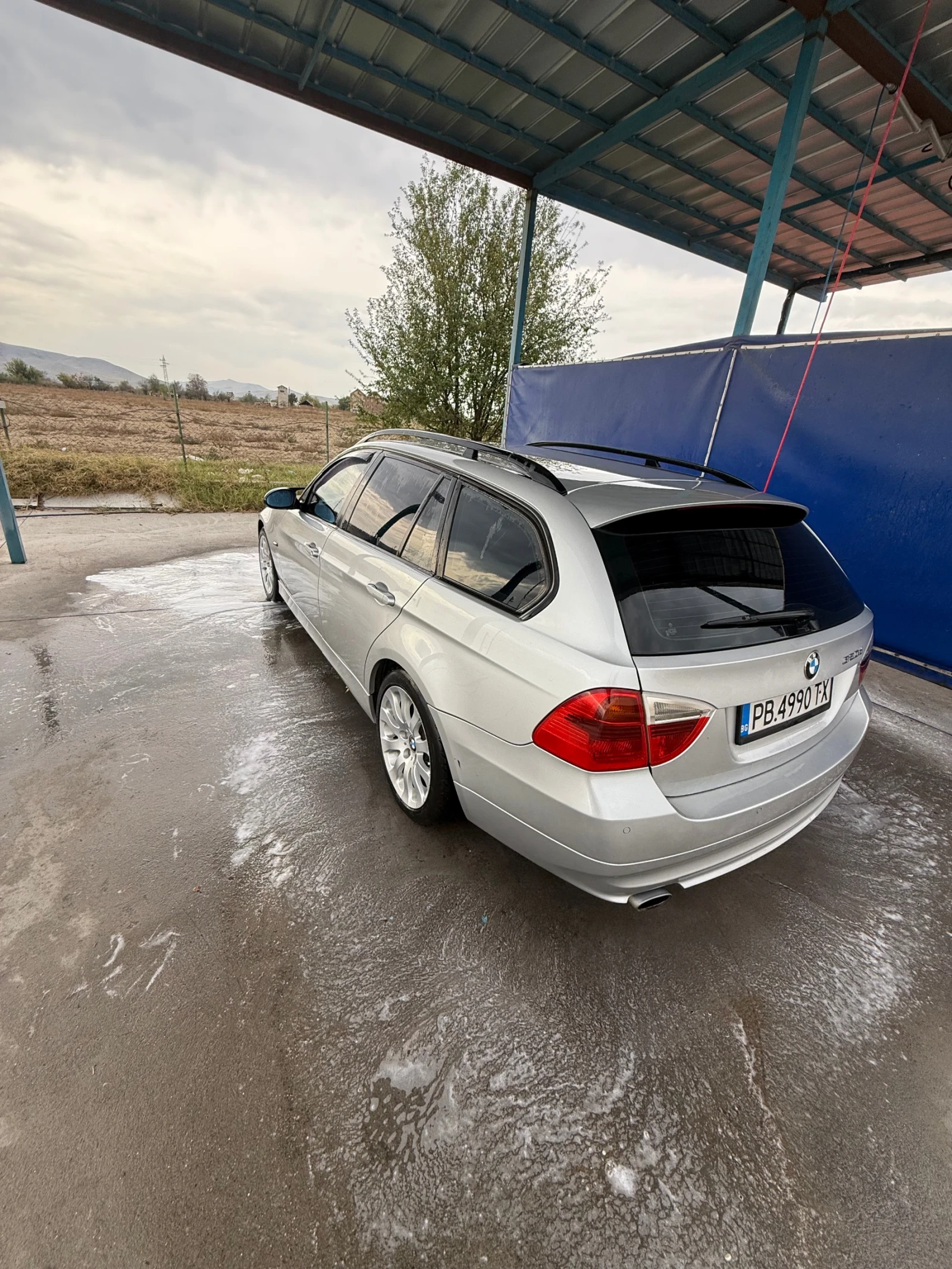 BMW 320, снимка 5 - Автомобили и джипове - 55773902